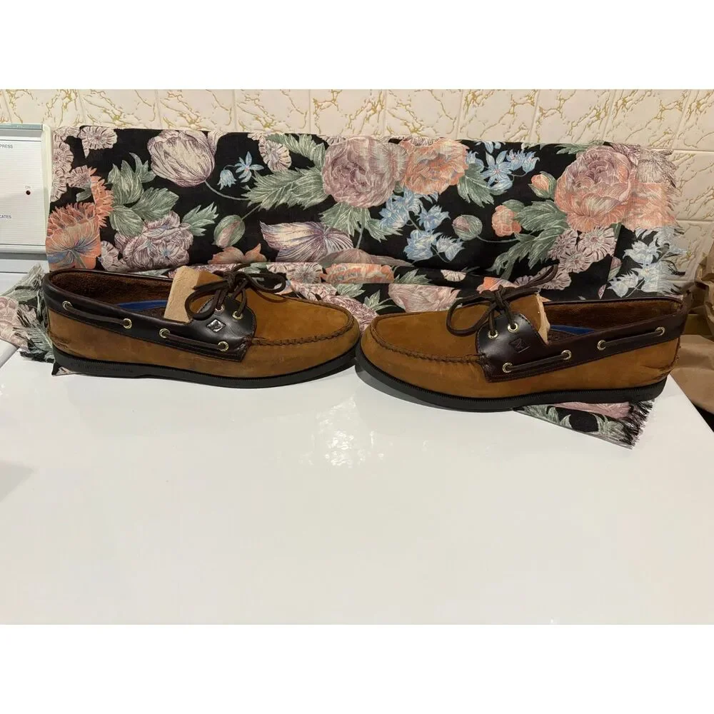 NIB Sperry Top Siders - mens 14M